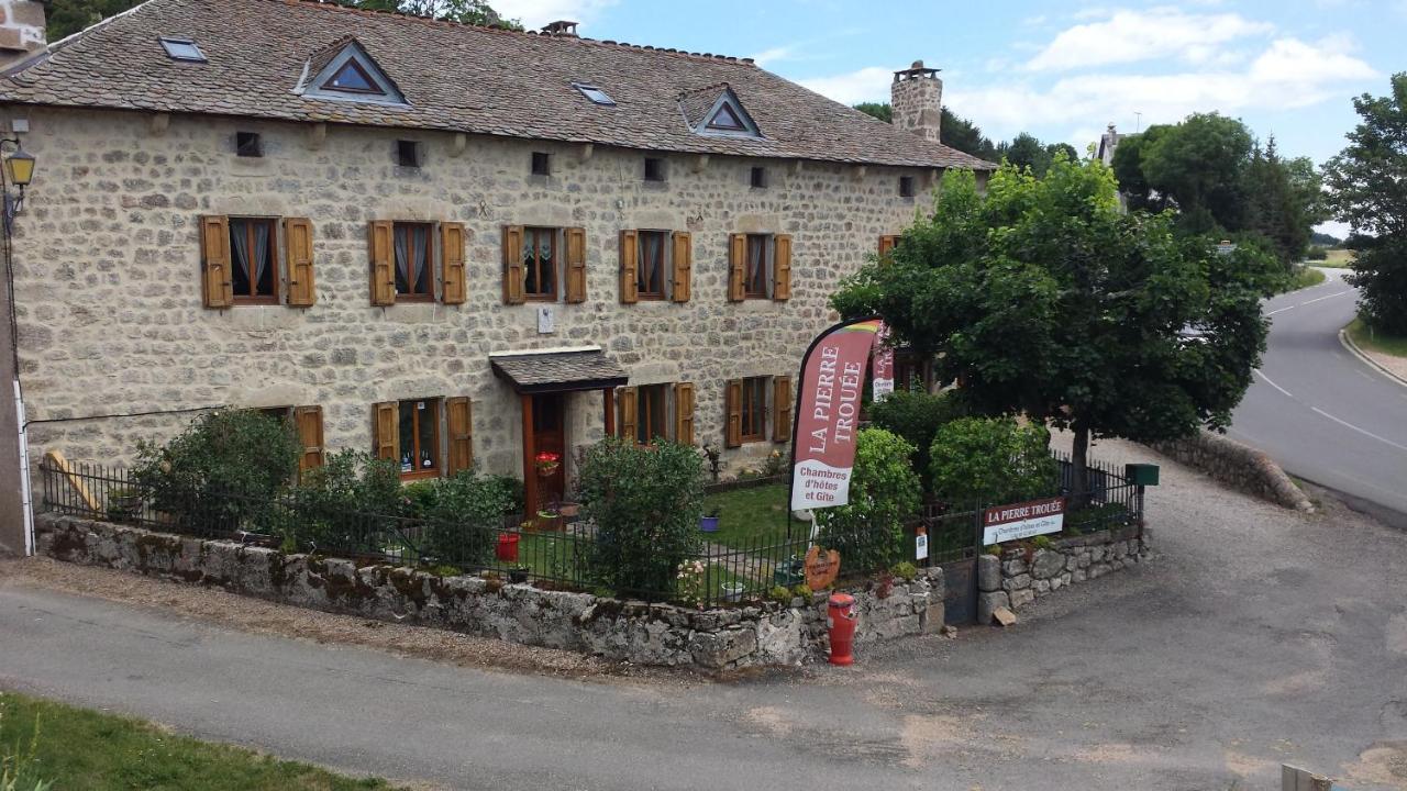 La Pierre Trouee Chambre D'Hotes Châteauneuf-de-Randon Zewnętrze zdjęcie