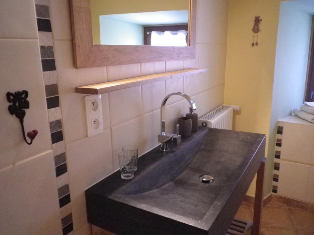 La Pierre Trouee Chambre D'Hotes Châteauneuf-de-Randon Zewnętrze zdjęcie