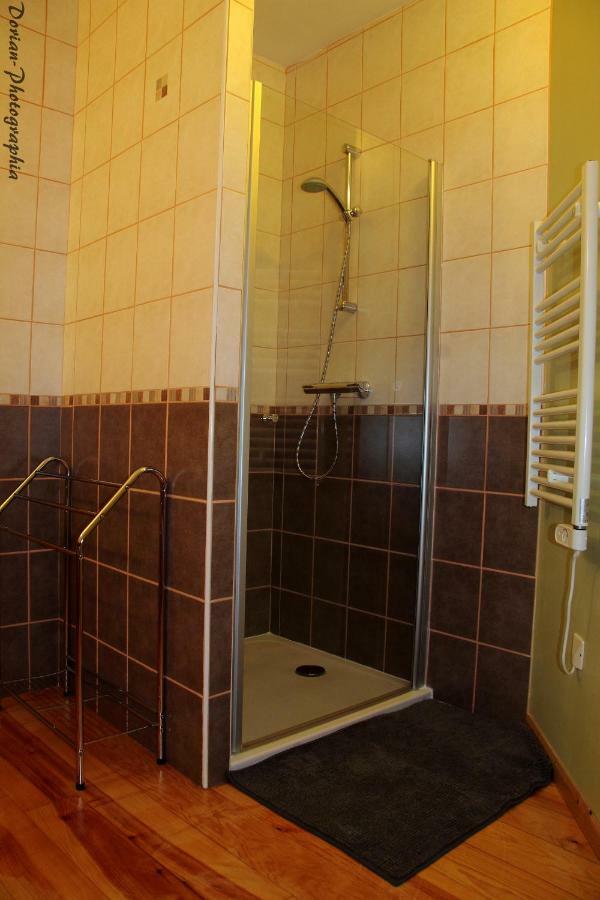 La Pierre Trouee Chambre D'Hotes Châteauneuf-de-Randon Zewnętrze zdjęcie